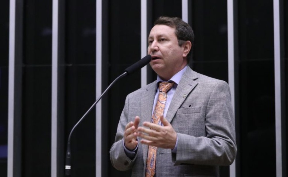 Proposta proíbe provedor de internet de tarifar plataformas de conteúdo por uso intensivo da rede