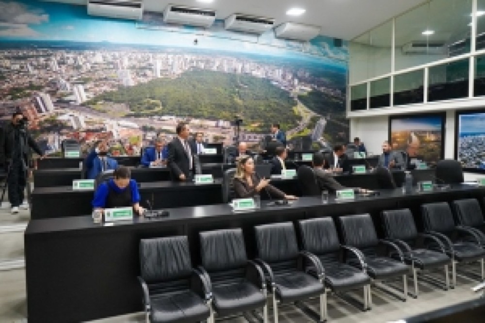 Câmara aprova requerimentos, projetos e pareceres da CCJR na sessão desta terça-feira