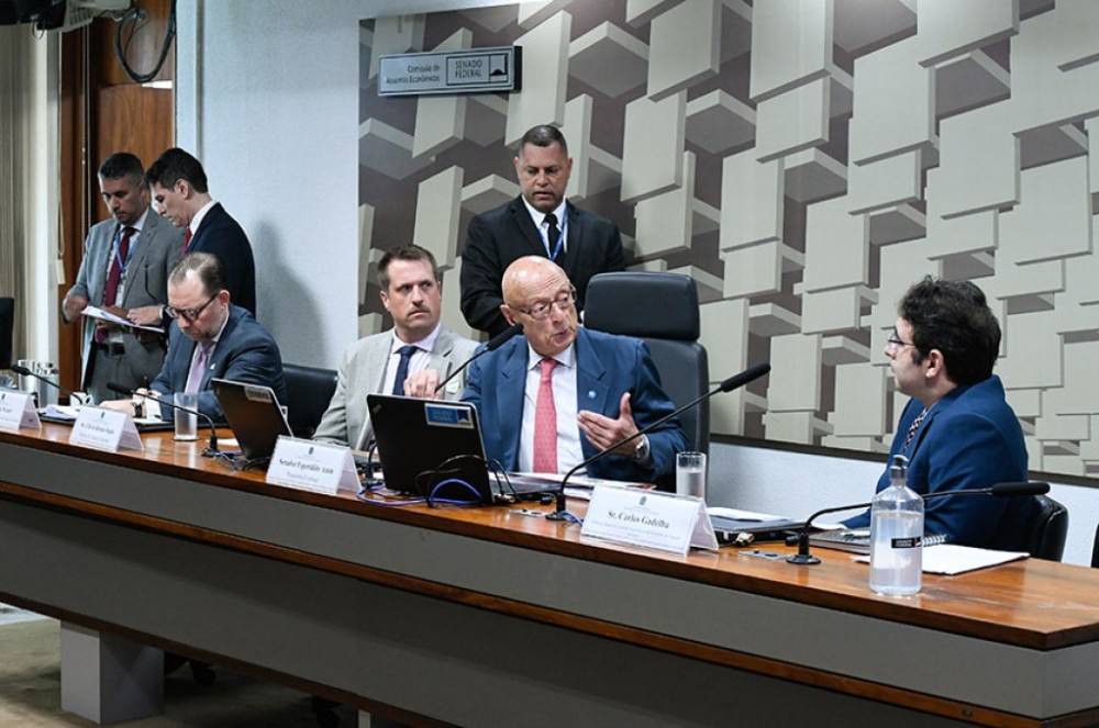 Dívida estadual deve ser abatida por gastos em bem da União, aponta debate
