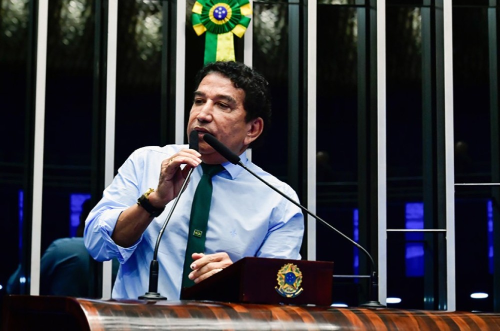 Magno Malta pede urgência no socorro às vítimas de tragédia no Espírito Santo