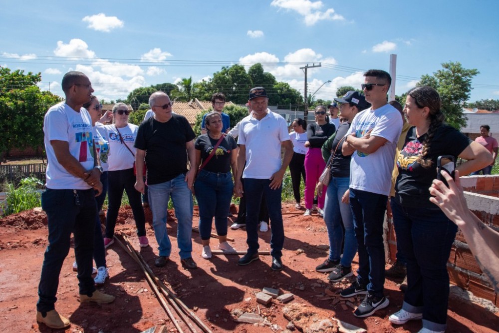Prefeitura leva mutirão e diversos serviços às comunidades dos residenciais Rui Barbosa e Tancredo Neves