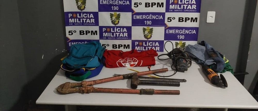 Dupla é presa pela PM durante tentativa de roubo com sequestro e cárcere privado