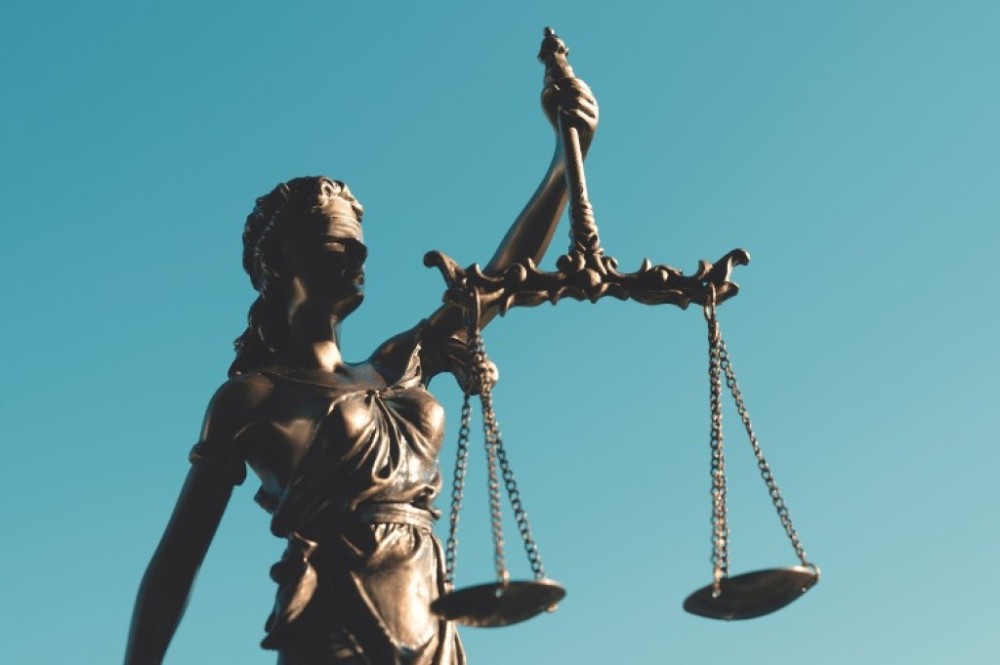 Dupla é condenada por homicídio tentado qualificado