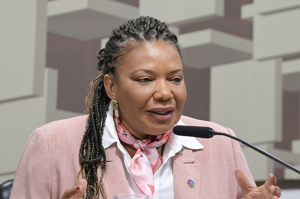 Ministra da Cultura defende distribuição equilibrada de recursos da Lei Rouanet