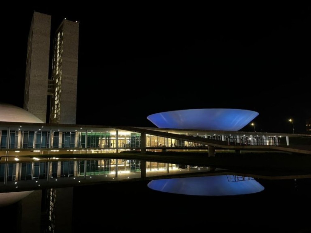Iluminação azul do Congresso integra ações pelo Dia Mundial de Conscientização do Autismo