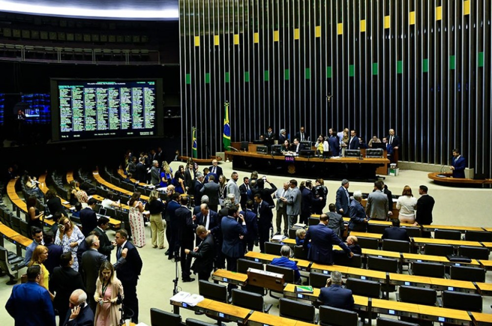 Vetos a transformação de cargos no Ministério Público são derrubados