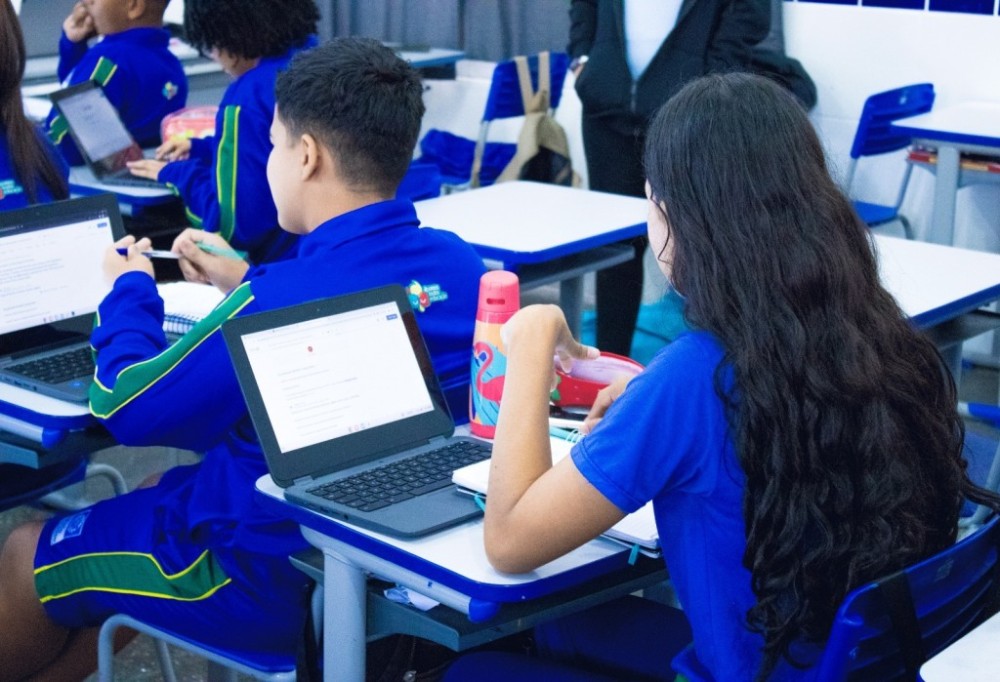 Seduc alerta gestores escolares sobre prazo para retificação de dados do censo 2023