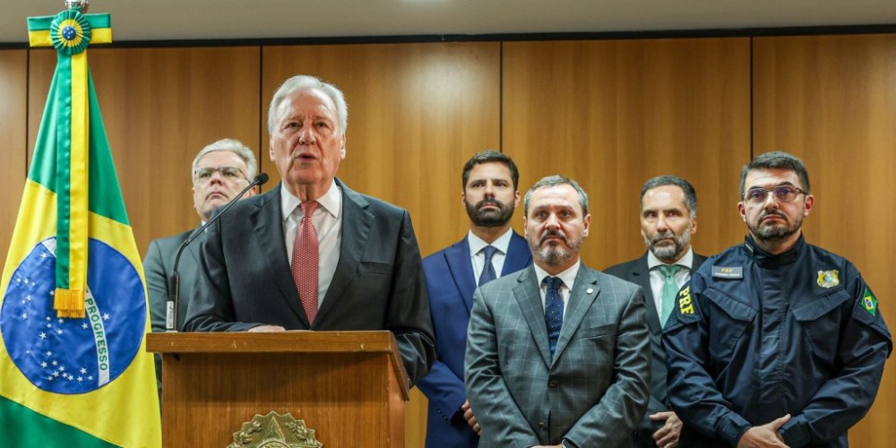 Após 50 dias de buscas, ministro classifica captura como 