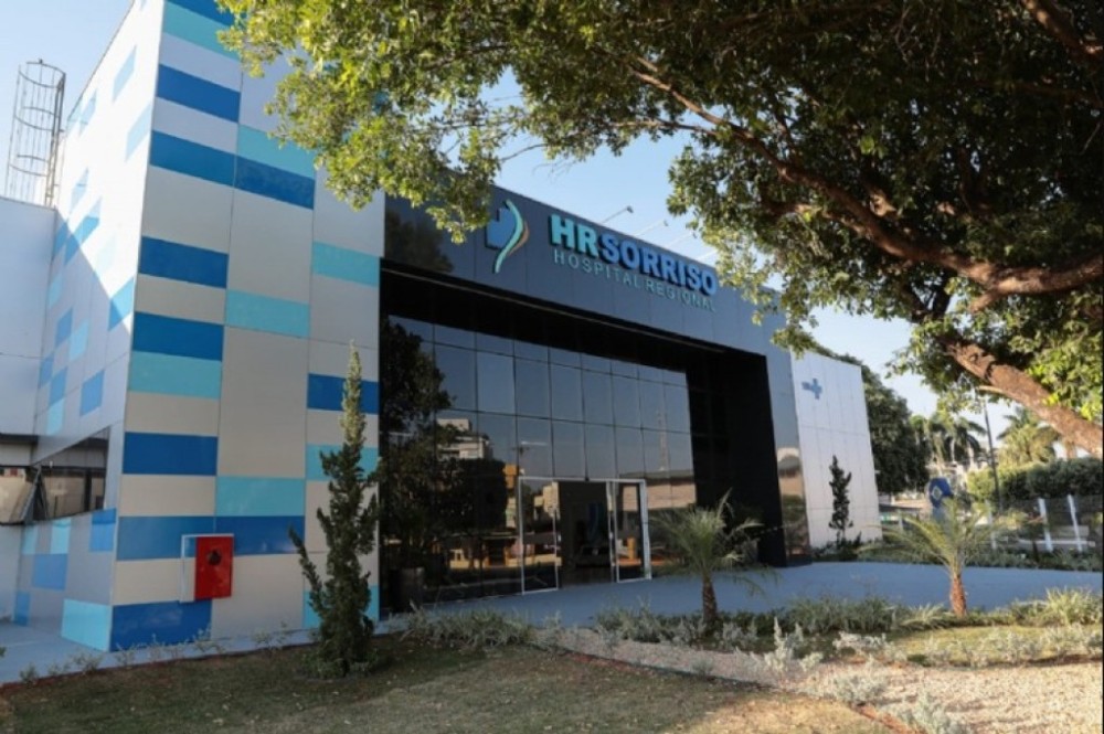 MP requer providências imediatas para correção de rachaduras em hospital
