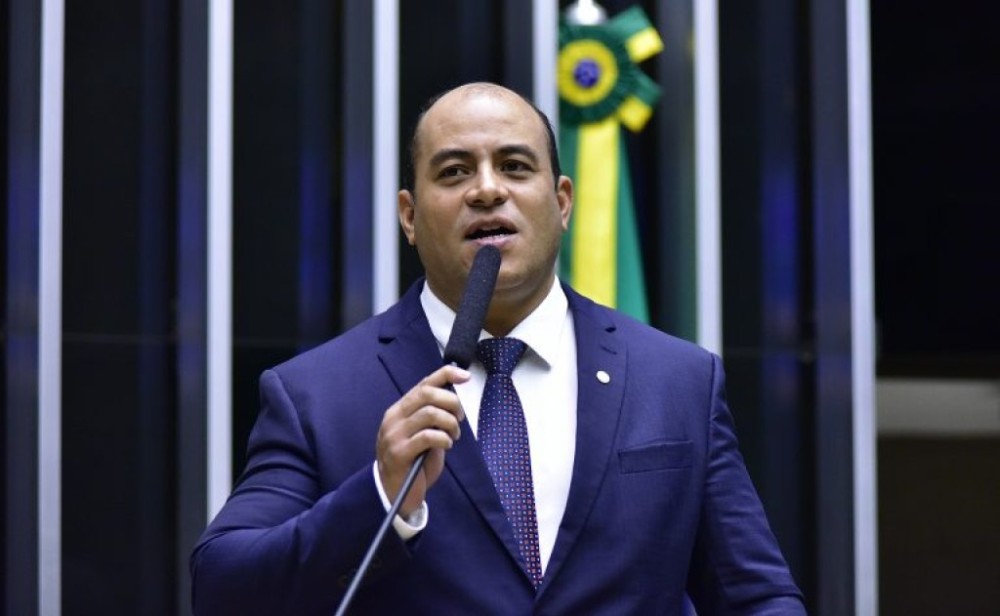 Projeto reserva 5% das vagas em concursos públicos para vítimas de violência doméstica