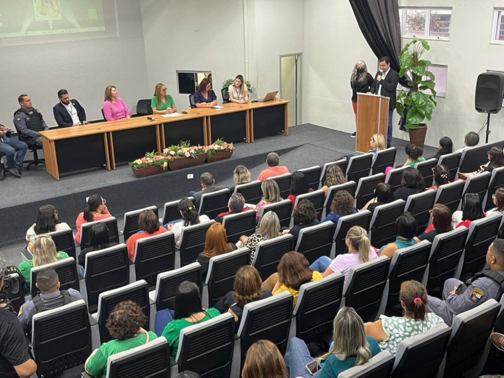 Secretaria de Educação apresenta diretrizes da terceira edição do 'Projeto Sem Plateia Não Tem Bullying'
