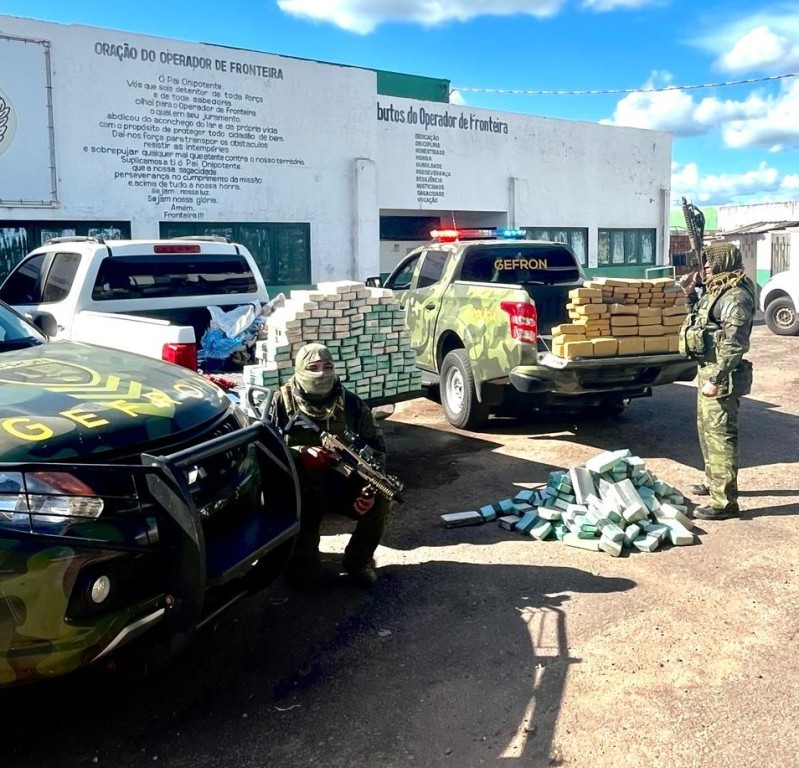 Gefron apreende 420 quilos de entorpecente e prende dois suspeitos de tráfico de drogas