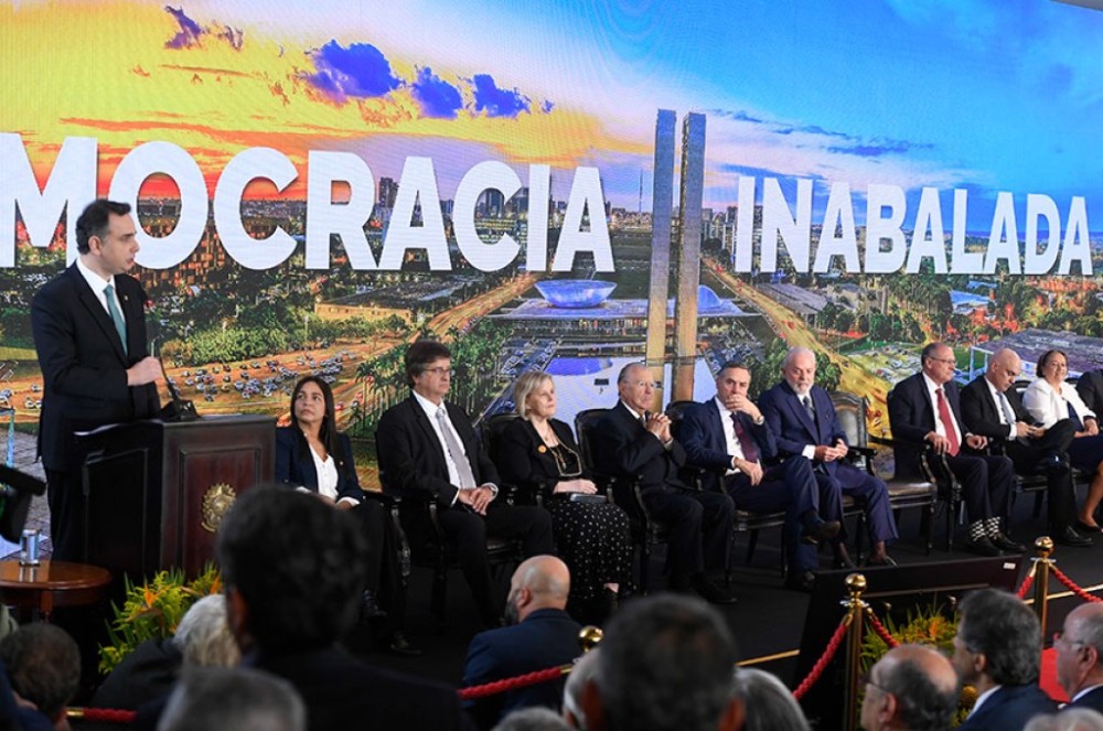 CCD decide sobre realização de palestra centrada na democracia