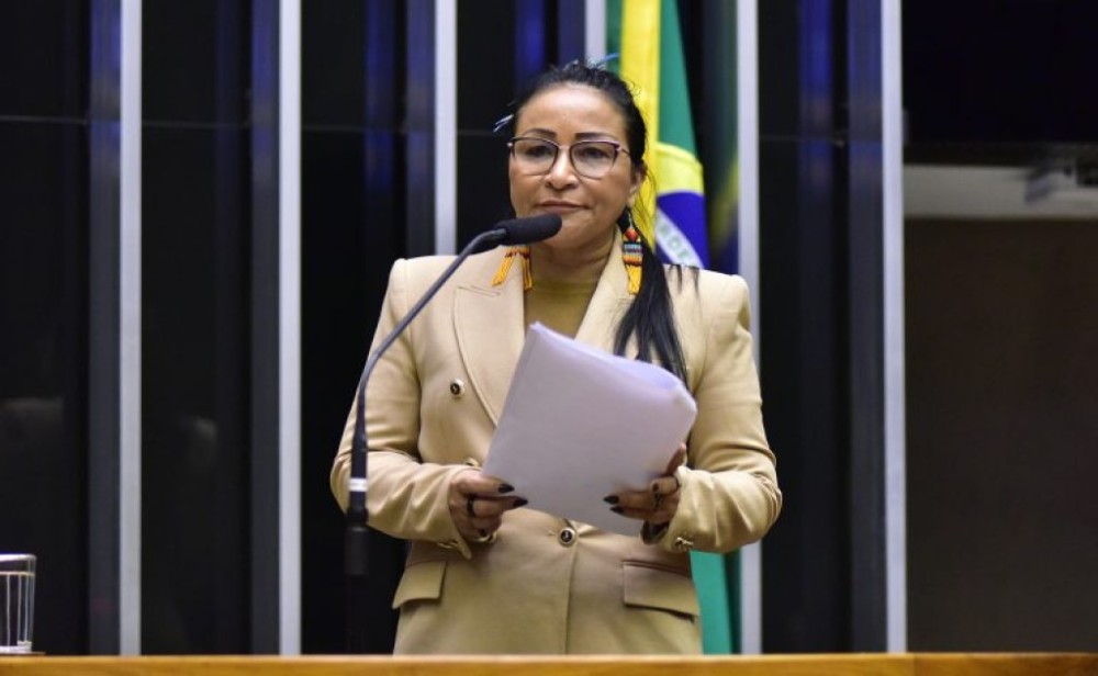 Projeto cria Selo Azul para identificar empresas que contratam homens com câncer de próstata