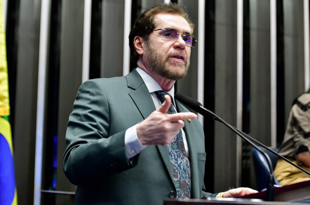 Plínio celebra licenciamento ambiental para exploração de potássio no Amazonas