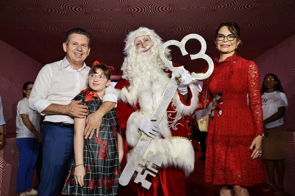 Governador e primeira-dama inauguram Natal Abençoado na Arena Pantanal: 