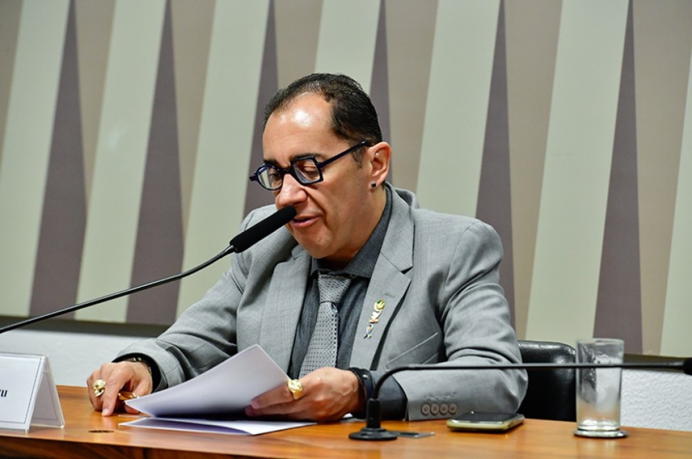 Aprovada dispensa de chamamento público para atividades de esporte