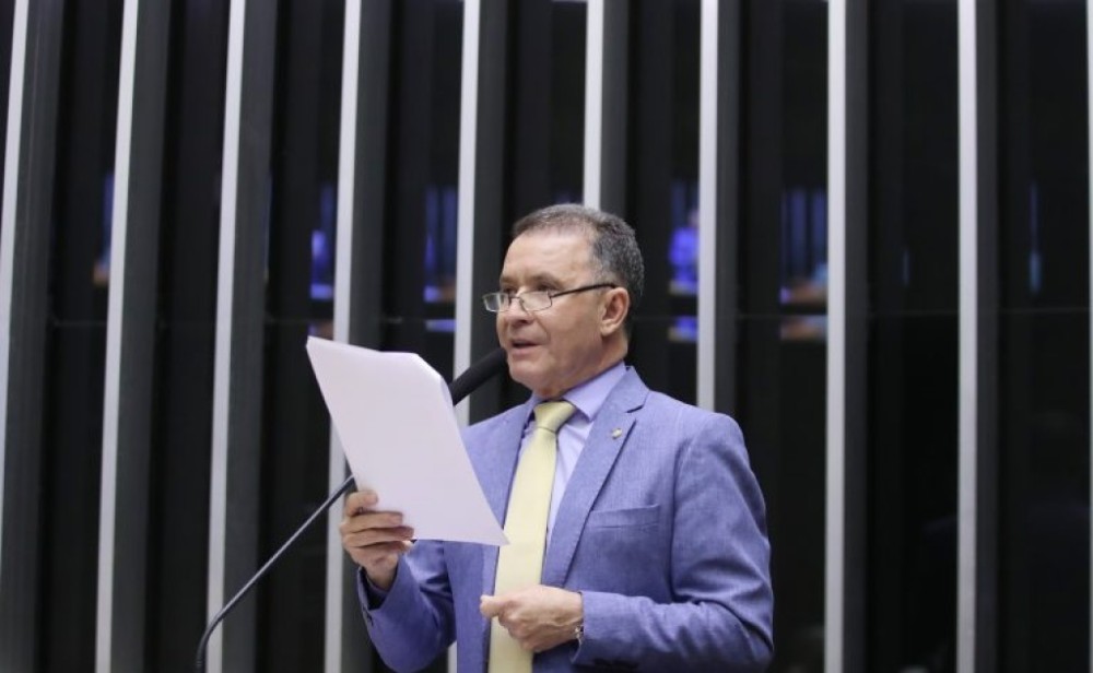 Relator lê parecer pela manutenção da prisão preventiva do deputado Chiquinho Brazão; acompanhe