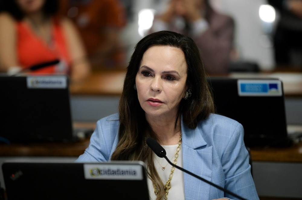 CE debaterá política nacional do ensino médio em audiência pública