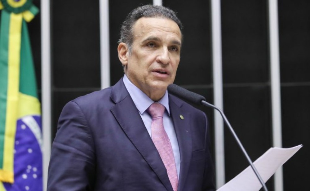 Comissão de Minas e Energia promove debate sobre projetos que alteram legislação do setor elétrico