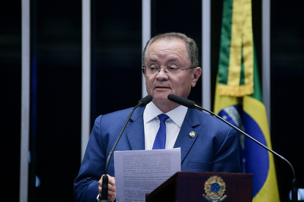 Zequinha comemora a presença de petróleo na Margem Equatorial