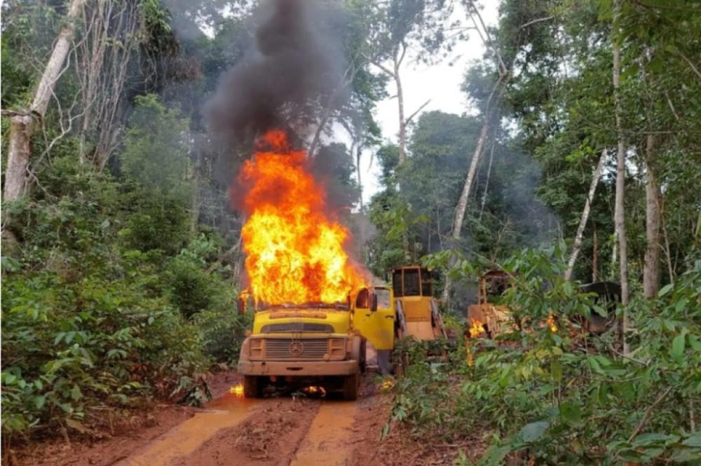 ADI questiona lei que impôs exigências para destruição de maquinários
