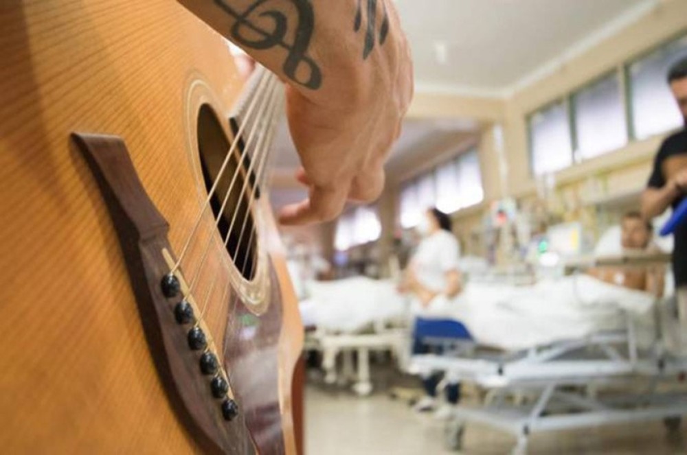 Lula sanciona com vetos lei que regula profissão de musicoterapeuta