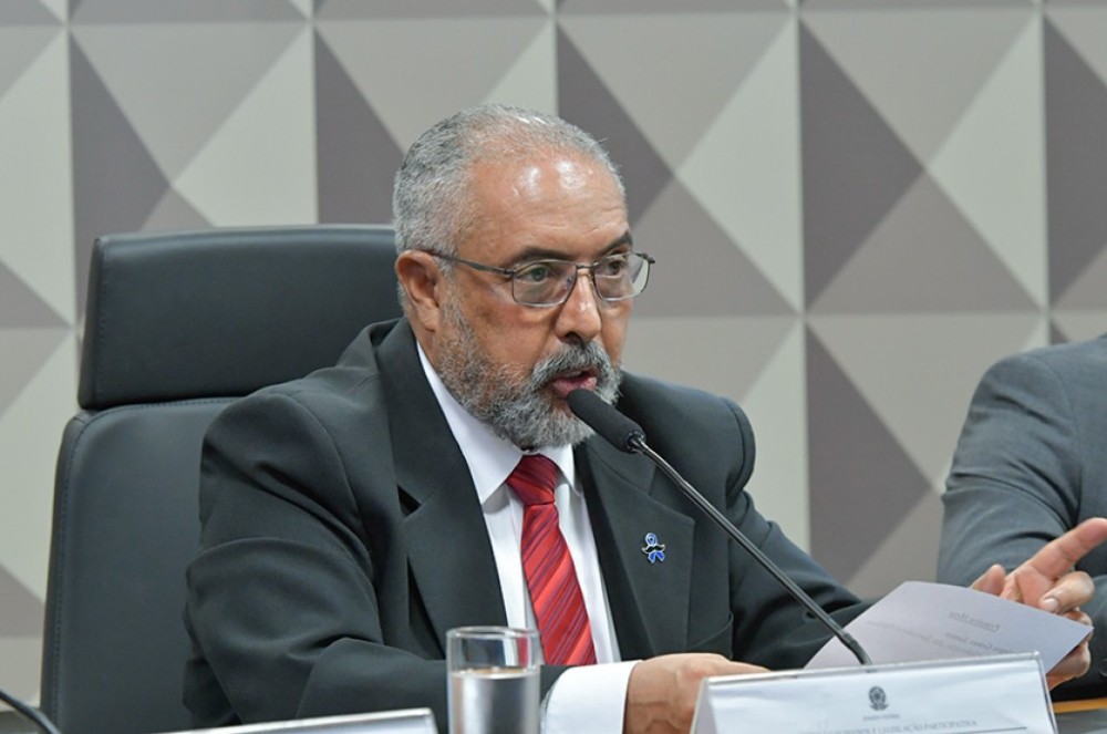 CDH promove debate sobre o piso nacional do magistério