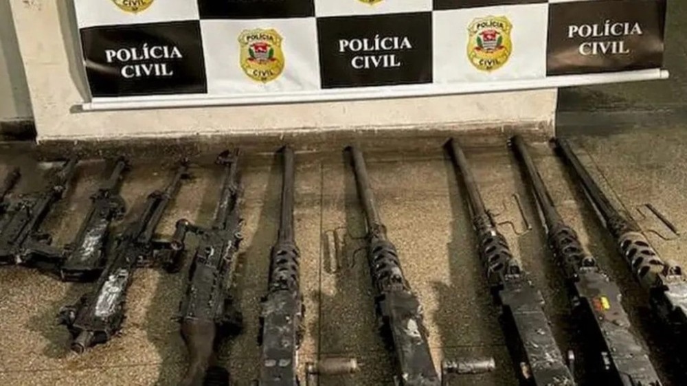 Polícia do RJ prende suspeitos de negociar armas furtadas do exército