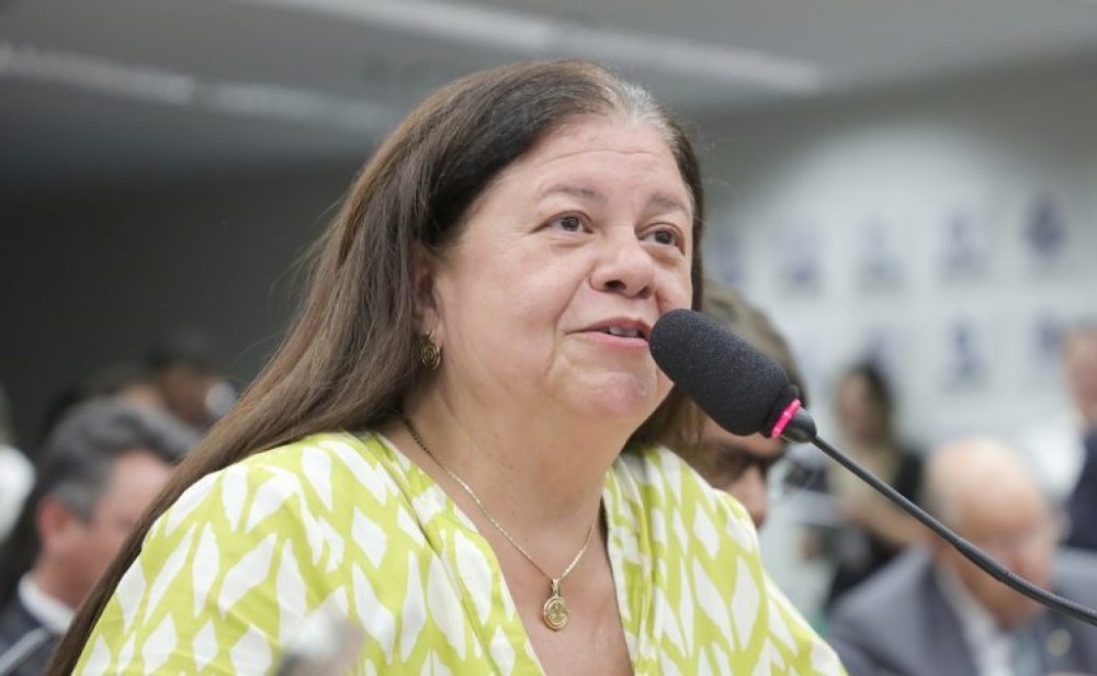 Comissão aprova projeto que prevê complementação de aposentadoria para egressos da extinta RFFSA