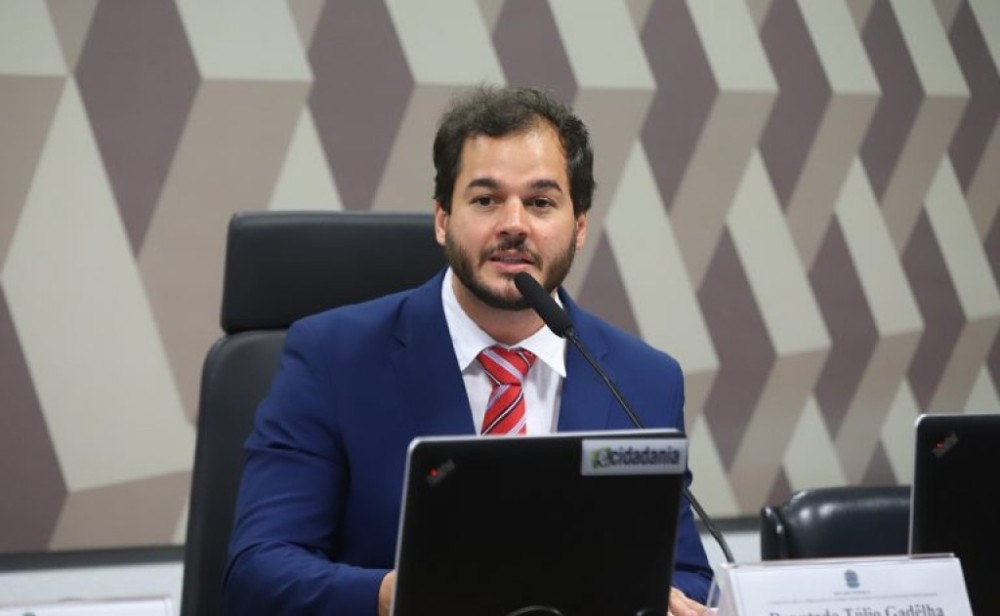 Projeto obriga empresas com mais de 100 empregados a criar espaço do ciclista