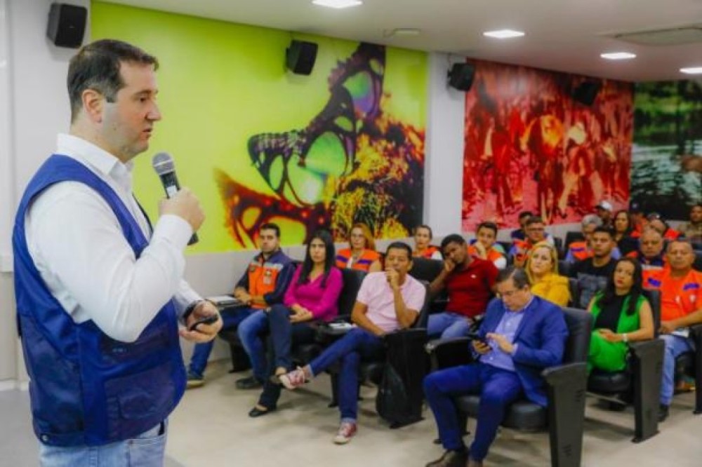 Coordenador da Defesa Civil participa de curso de prevenção de tragédias naturais