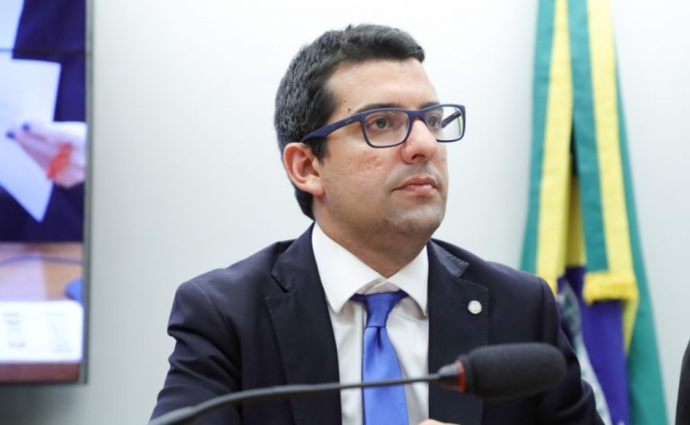 Projeto aprovado prevê regras para terapia nutricional de pessoas com transtorno do espectro autista no SUS