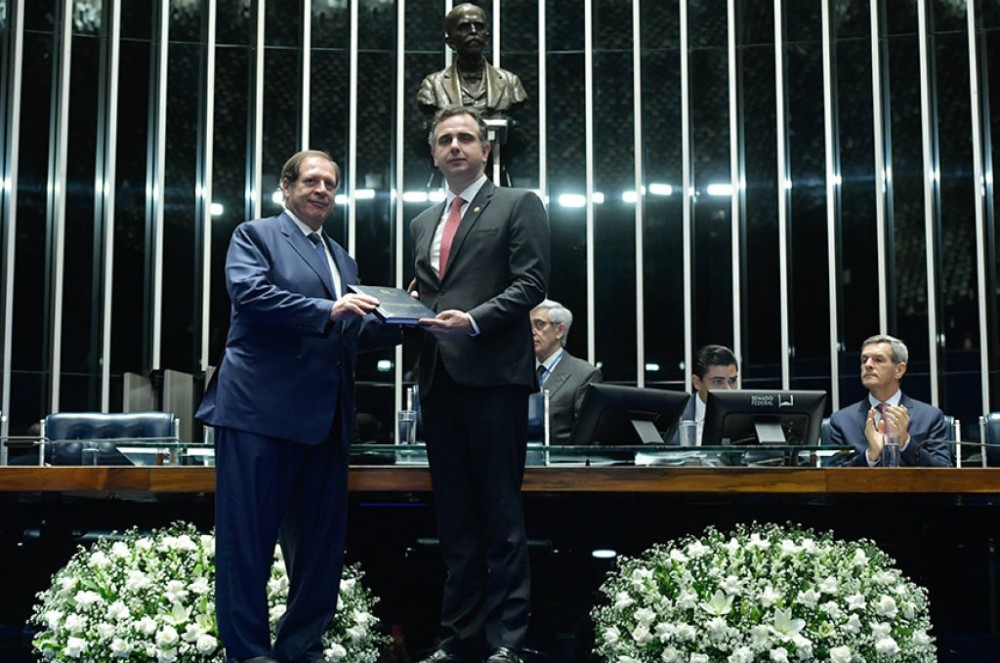 Novo Código Civil: Senado recebe anteprojeto de juristas e analisará o texto