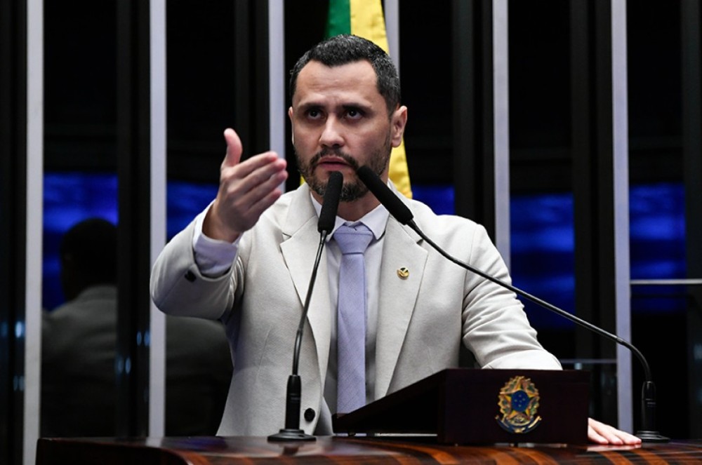 Cleitinho pede derrubada de veto à lei que restringe saidão de presos