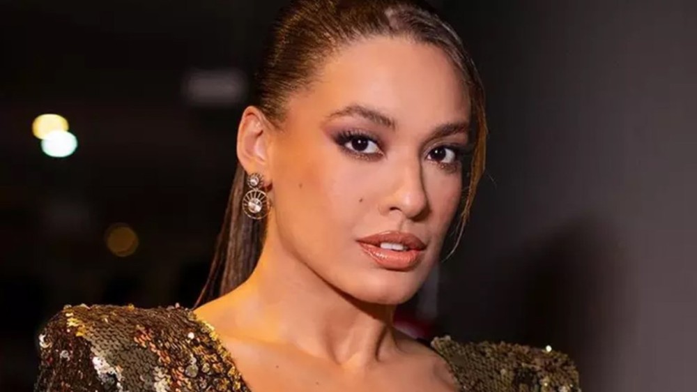 Beatriz Reis tem look barrado na final do ‘BBB 24’ e se revolta: ‘Look foi substituído’