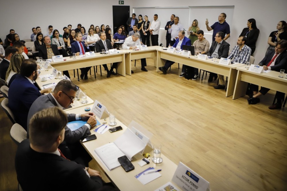 Mesa Técnica debate soluções para dívidas da saúde municipal e o papel de Cuiabá como responsável pelo atendimento de todo o estado