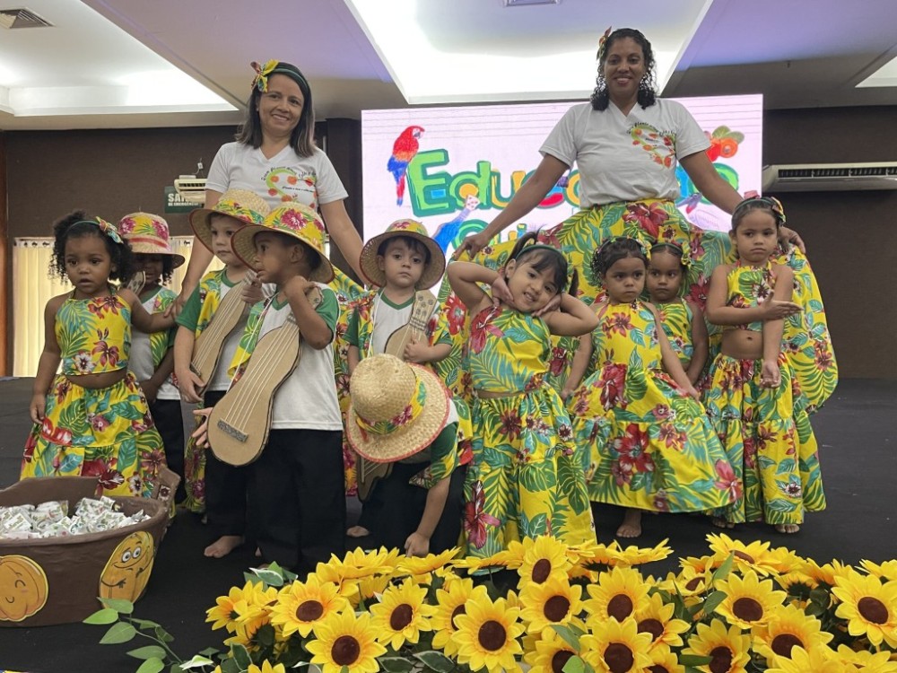 A  emoção e o orgulho de ser cuiabano de 500 estudantes da rede pública municipal de educação