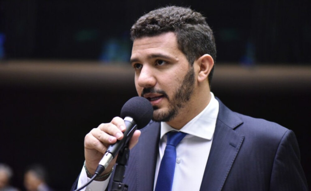 Comissão debate ampliação de aeroporto no interior da Bahia