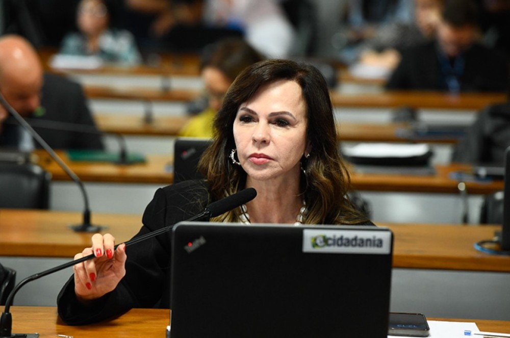 CDH aprova fim de atenuante para menor de 21 anos e maior de 70 que violentar mulher
