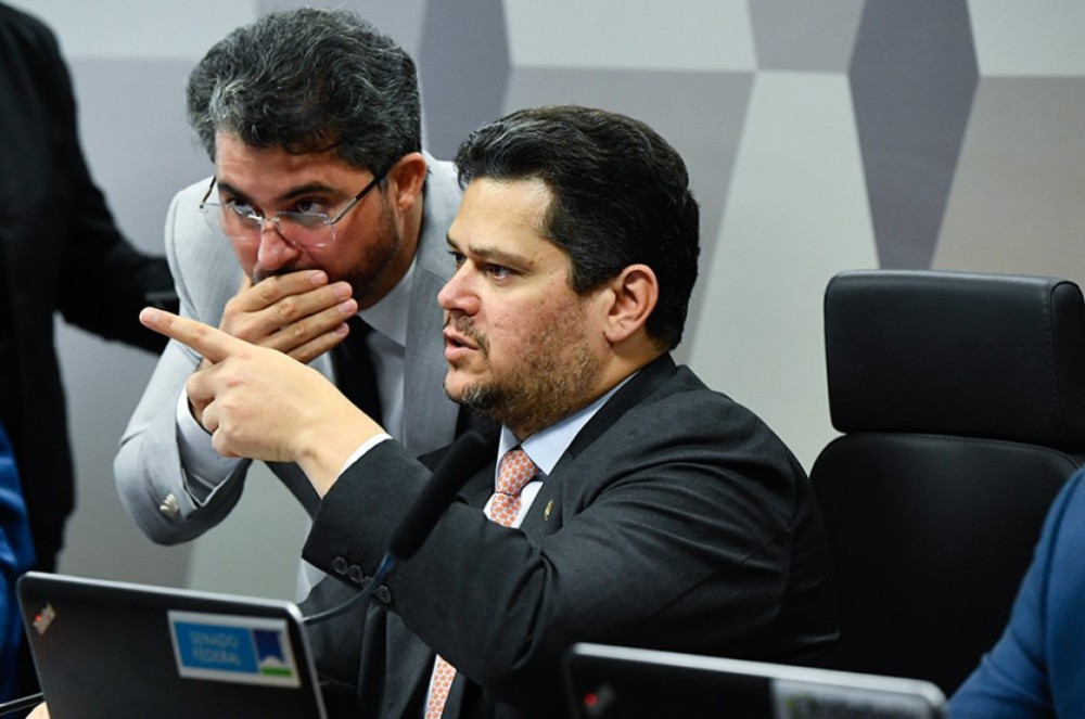 CCJ aprova projeto que cria Cadastro de Pedófilos e Predadores Sexuais