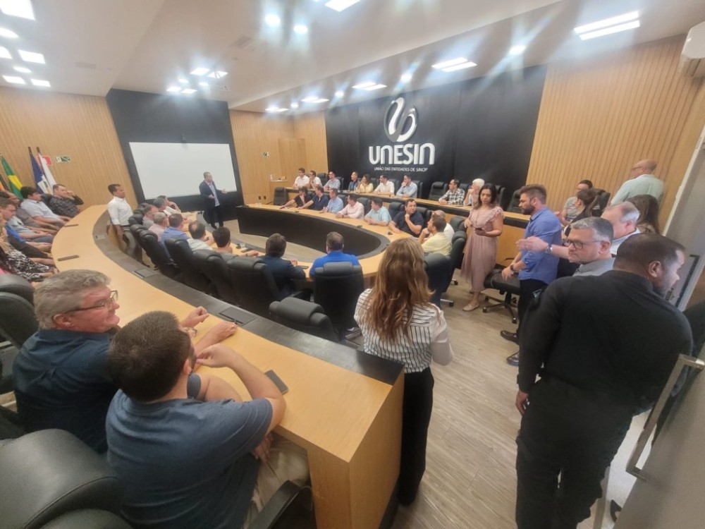 Orlando Perri articula vagas de trabalho para recuperandos e inspeciona Penitenciária Ferrugem