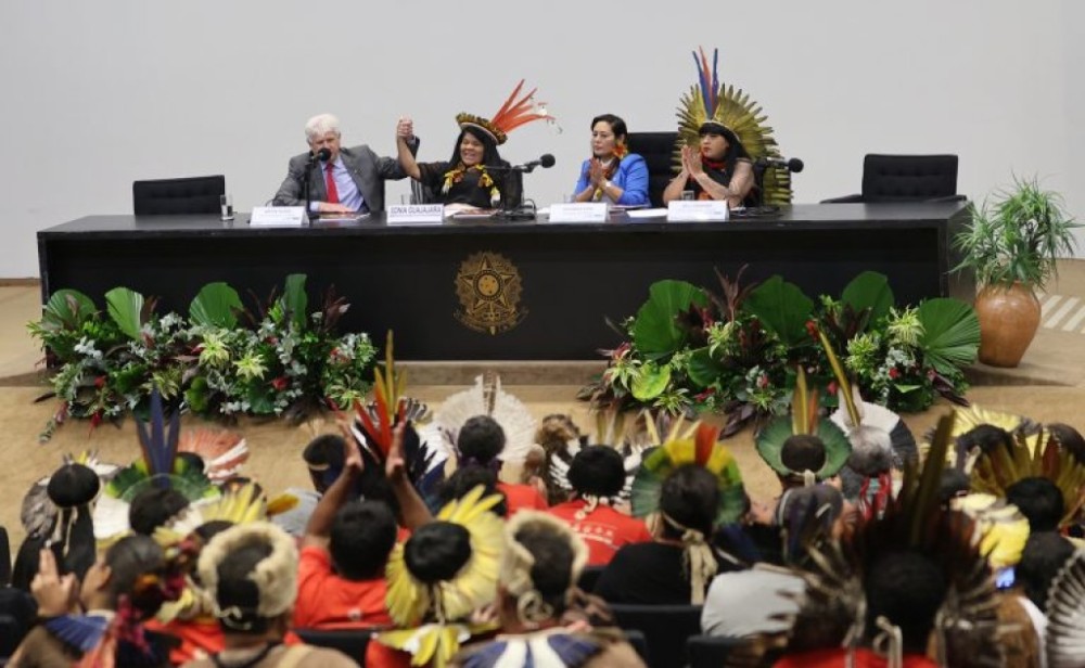 Indígenas voltam a defender demarcação de territórios em evento na Câmara dos Deputados