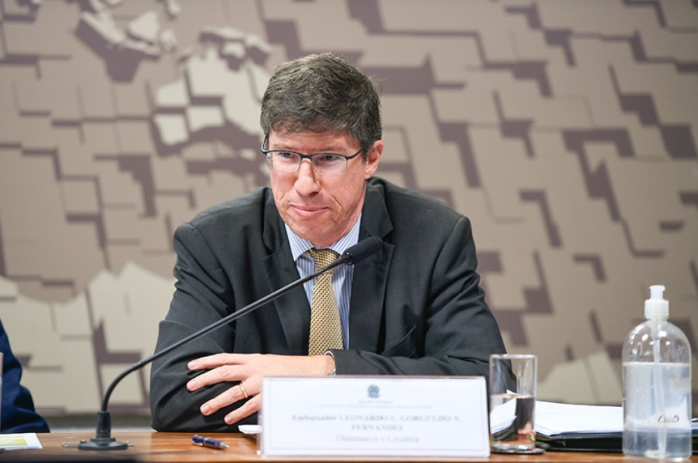CRE aprova nome de Leonardo Nogueira Fernandes para embaixada na Dinamarca