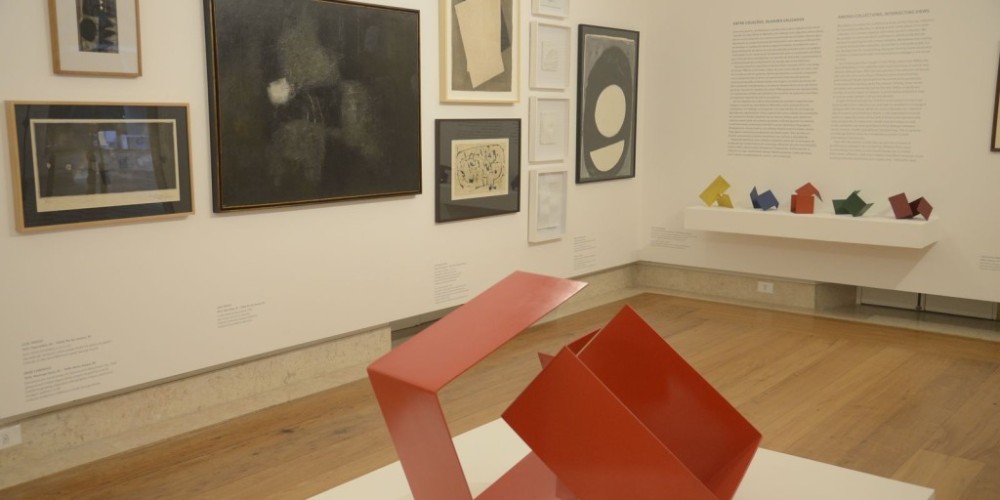 Exposição inédita reúne diferentes coleções de arte no Rio