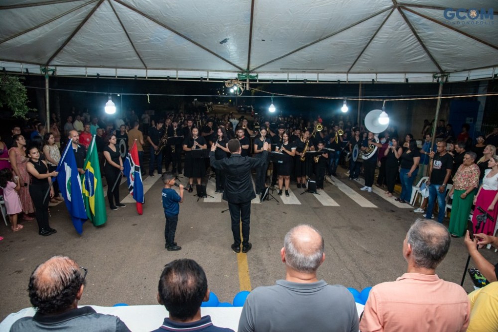 Prefeitura inaugura 1ª escola de música de Mato Grosso