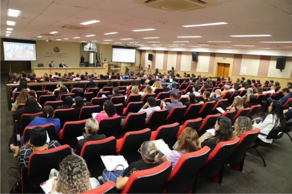 Encontro reúne mais de 500 pessoas de forma presencial e virtual