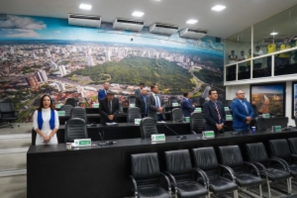 Câmara aprova requerimentos e projetos na sessão desta quinta-feira (25)