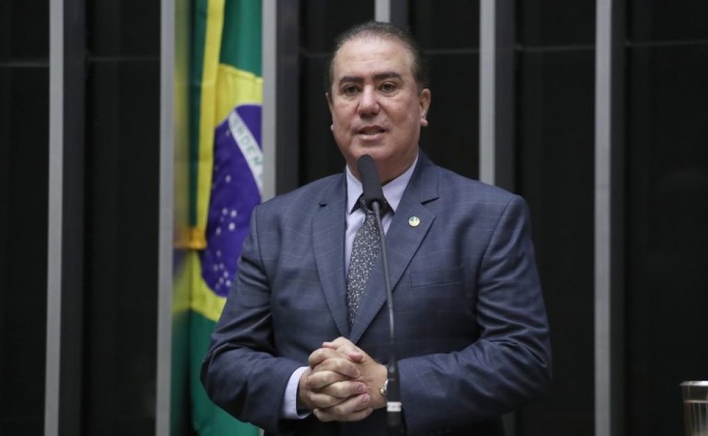 Projeto aumenta valor de benefício pago a pessoa com deficiência que trabalha