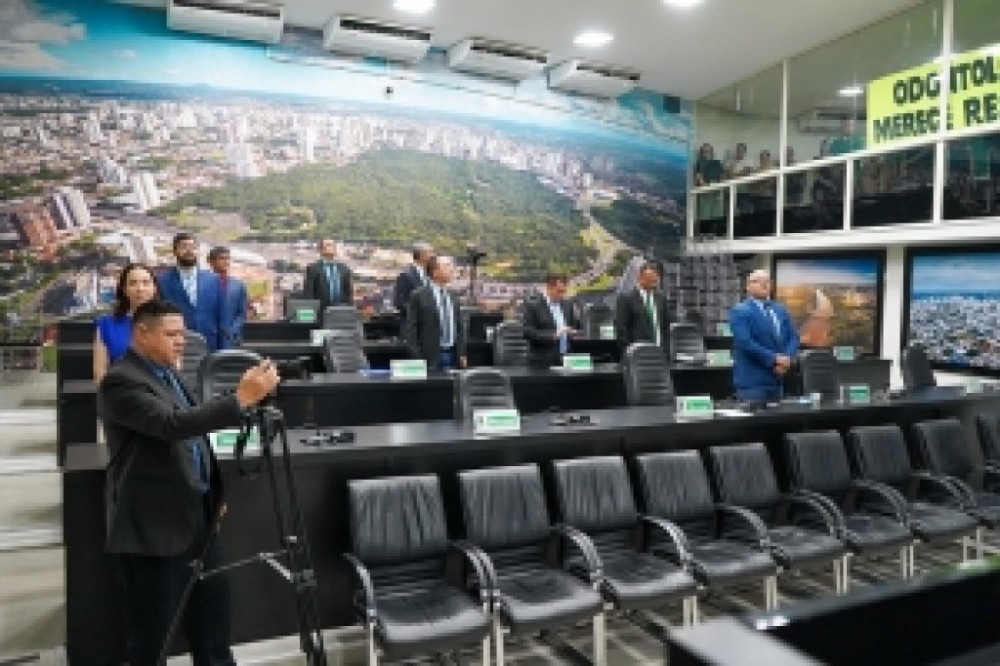 Duas sessões solenes e audiência pública estão na pauta desta semana na Câmara